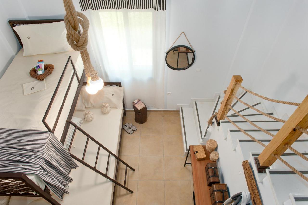 Seathon Seafront Beach Villa In Kalamitsi Exterior photo